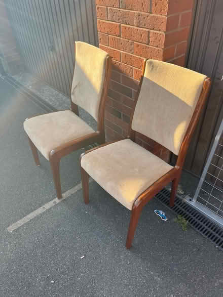 Photo of free Pair of dining chairs (Horfield Bristol)