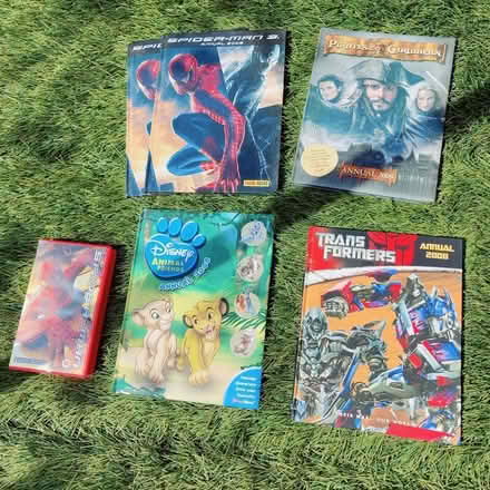 Photo of free 2008 annuals (Reddish SK5) #1