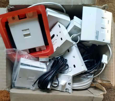 Photo of free telephone internal wiring components (Roundhay LS8) #1