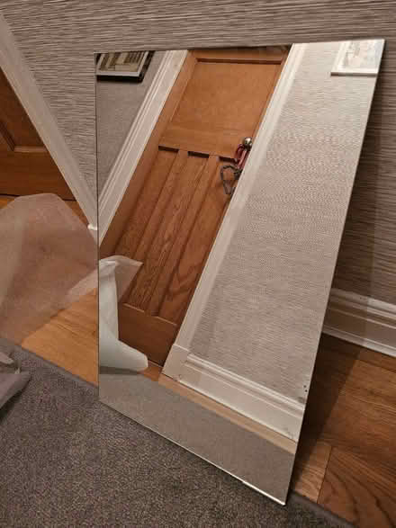Photo of free Plain sheet of mirrored glass. 700mm x 440mm (Giffnock G46) #2