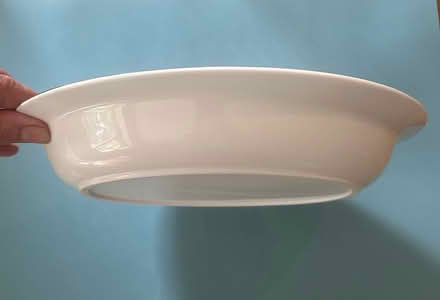 Photo of free Oval ceramic dish (SE10 near Deptford Bridge DLR) #2
