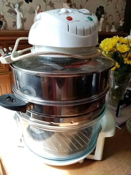 Photo of free Halogen oven (LU1) #1