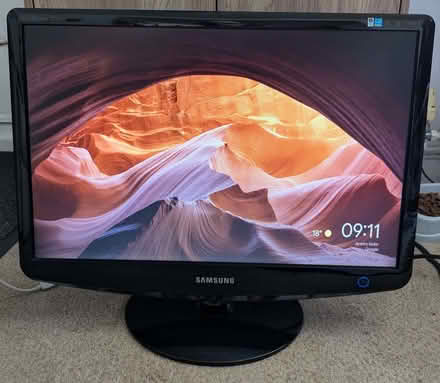 Photo of free Samsung 22" Monitor (Lakenham NR1) #1