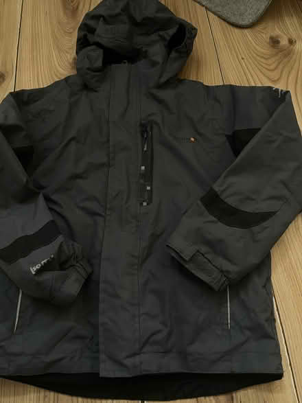 Photo of free Age 5-6 3 in 1 jacket (Grays RM17) #1