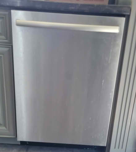 Photo of free Bosch - Non functional Dishwasher (Moodie Drive and Carling Ave) #1