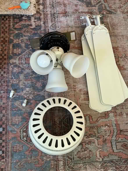 Photo of free Ceiling fan (Oakland) #1