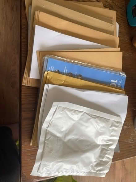 Photo of free Assorted envelopes (Gyle EH12) #1