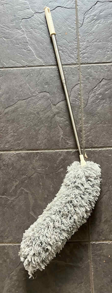 Photo of free Telescopic Cobweb duster (Morrell Avenue OX4) #1