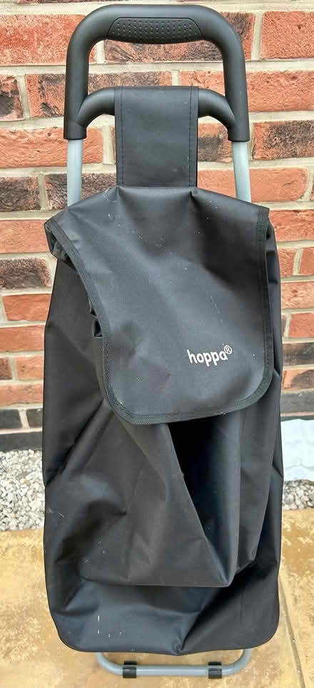 Photo of free Shopping bag with wheels (Stapleford NG9) #2
