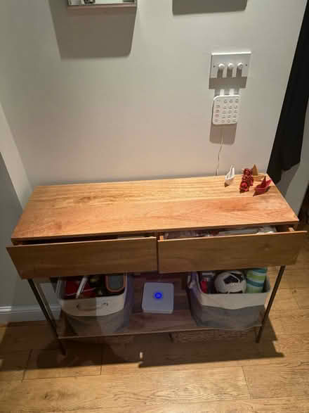Photo of free Console Table (SW6) #1