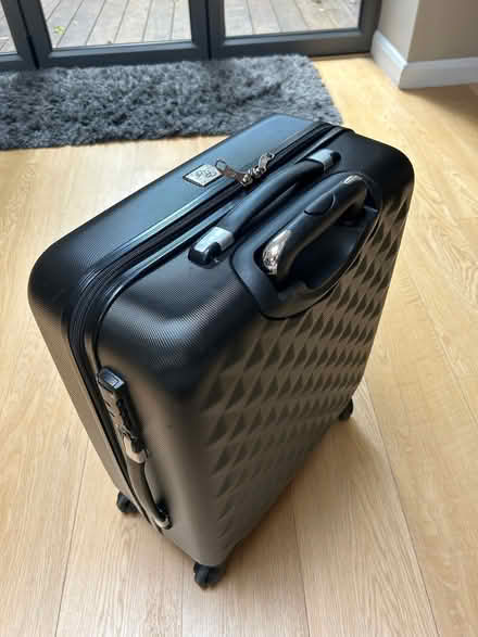 Photo of free Small suitcase (Dog Kennel SE5) #3