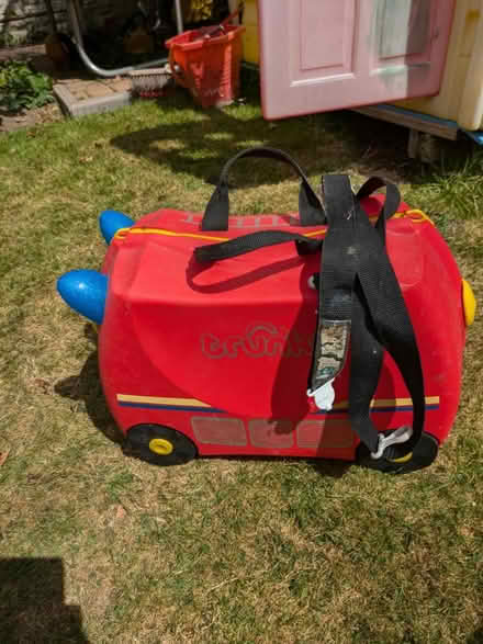Photo of free Trunki with strap (Ilkeston DE7) #1
