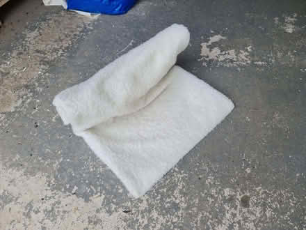 Photo of free Fleece radiator cat bed (Silverknowes EH4) #1