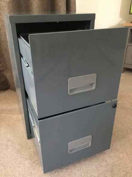 Photo of free 2-drawer Filing Cabinet (Moulsham CM2) #4