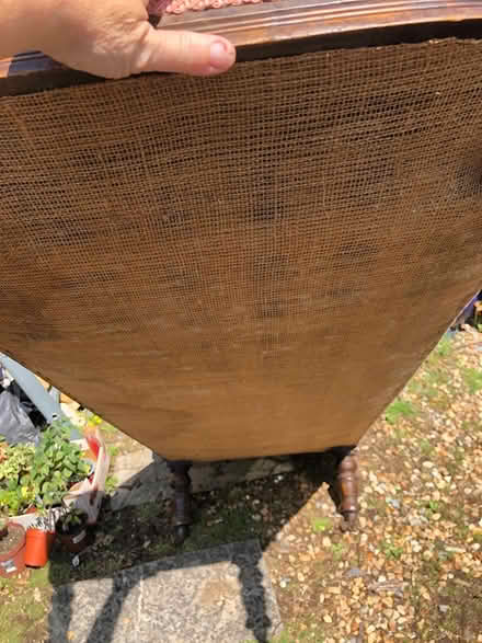 Photo of free Old chaise lounge needs tlc (Alverstoke) #2