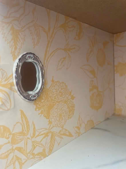 Photo of free Dollhouse (Chiswick) #4