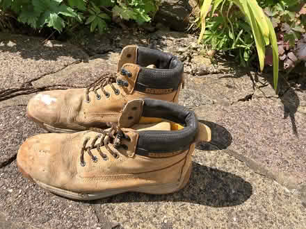 Photo of free Dewalt work boots size 9 (By Oakleigh Prk BR Station EN4) #1