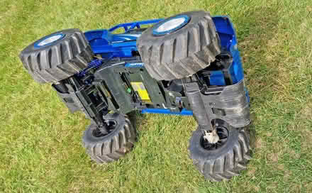 Photo of free Repair Project - 2ft long radio-controlled model jeep (Sutton Coldfield B73) #3