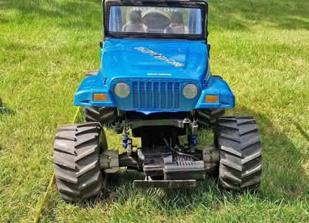Photo of free Repair Project - 2ft long radio-controlled model jeep (Sutton Coldfield B73) #2