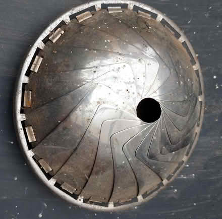 Photo of free Collapsible portable fire bowl (Windlesham (GU20)) #1