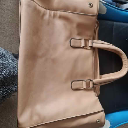 Photo of free Hand bag (Northfield B31) #3