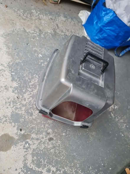Photo of free Enclosed cat litter tray (Silverknowes EH4) #1
