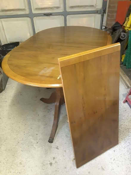 Photo of free large wooden dining room extendable table (The Rock TF3) #2