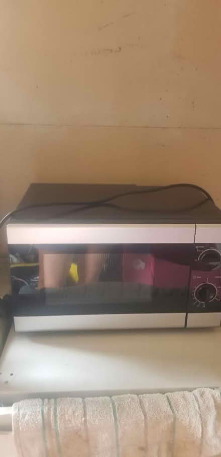 Photo of free Microwave (Stourport-on-Severn DY13) #1