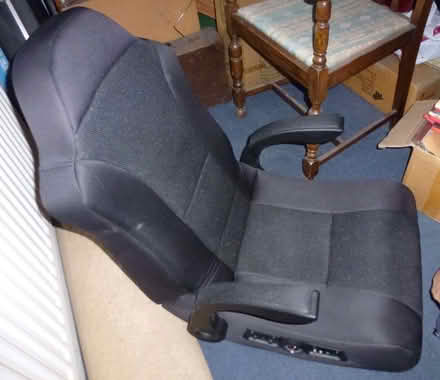Photo of free Gaming chair (Cuddington CW8) #2