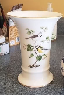 Photo of free small vase, bird pattern (Greektown) #1