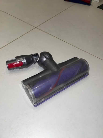 Photo of Dyson V10 brush head working or not working (Apsley HP3) #1