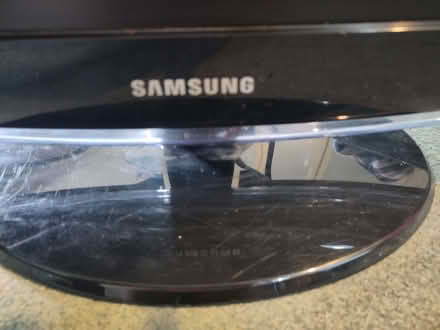 Photo of free Monitor (Cambridge GL2) #3