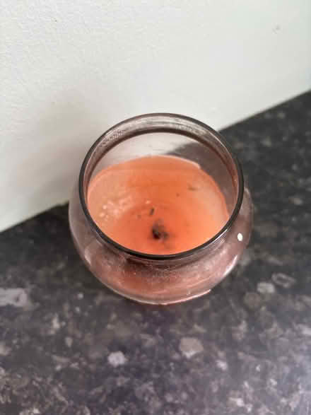 Photo of free Yankee Candle Tangerine & vanilla (Enderby LE19) #2