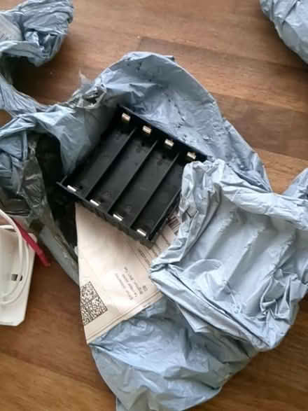 Photo of free 18650 battery holder, 4 cells (Hollingdean BN1) #1