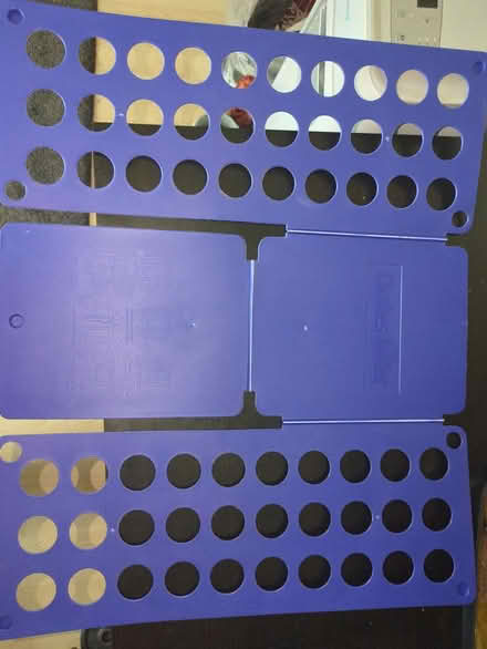 Photo of free Clothes folder (SW2) #1