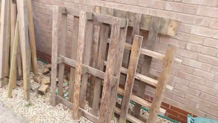 Photo of free Scrap wood (Charlton OX12) #2