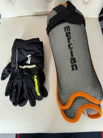 Photo of free Hockey stick, bag and accessories (Chelsfield BR6) #3