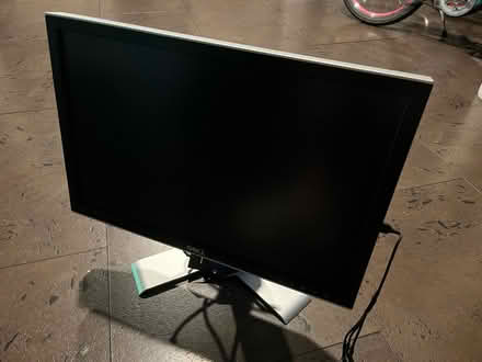 Photo of free Dell monitor (Silver Spring, MD) #1