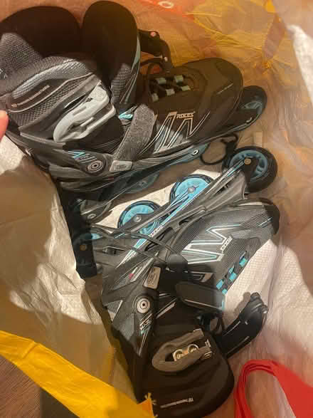 Photo of free Roller blades almost new size 5 UK (Lambeth SE1) #2