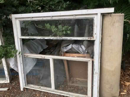 Photo of free Window (Bucknell SY7) #1