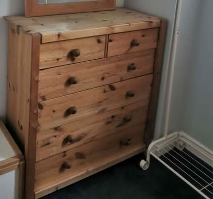 Photo of free Chest (Manor S2) #1