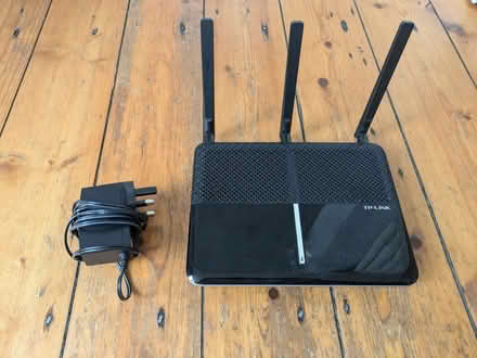 Photo of free tp link router (Chorlton M21) #1