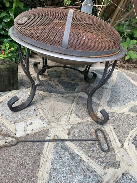 Photo of free Fire pit (Ruislip HA4) #3