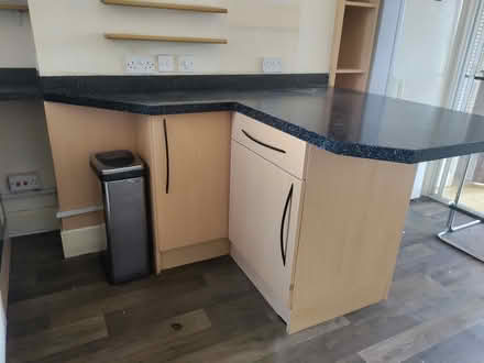 Photo of free Full kitchen (Morrell Avenue OX4) #3