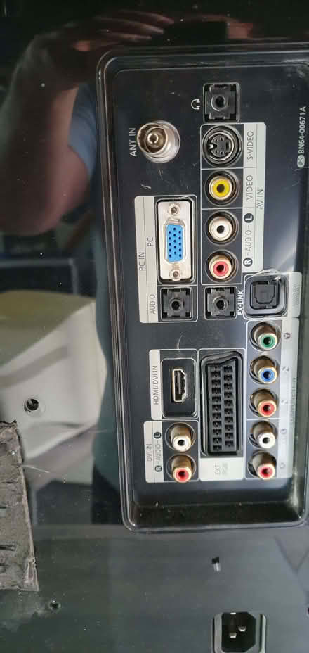 Photo of free Samsung 21 inch tv. As is, no stand (Woodhouse Mill S13) #3