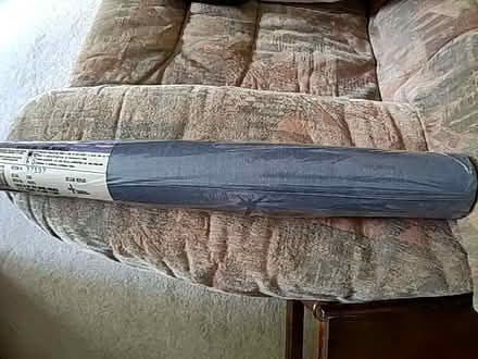 Photo of free 1 roll blue vinyl wallpaper (Selsdon CR2) #1
