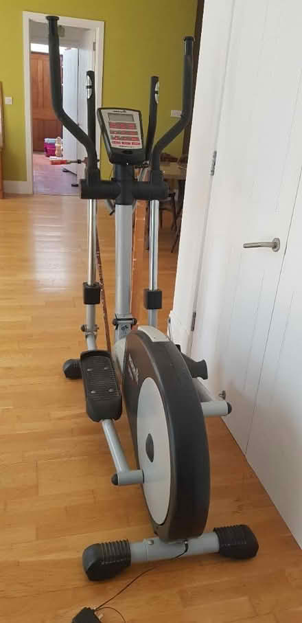 Photo of free Exercise cardio equipment (HP10 8HX penn) #1
