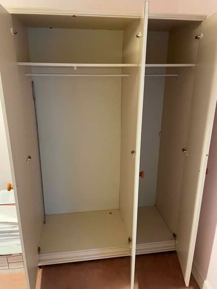 Photo of free Wooden wardrobe with mirrored doors (Crowborough) #2