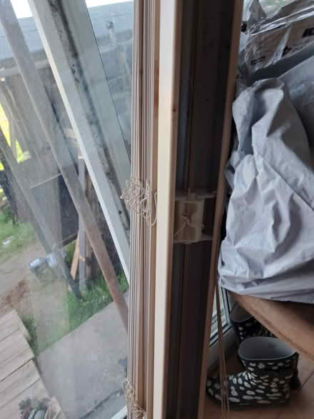 Photo of free Wooden Horizontal Venetian Blind (Saltdean BN2) #4
