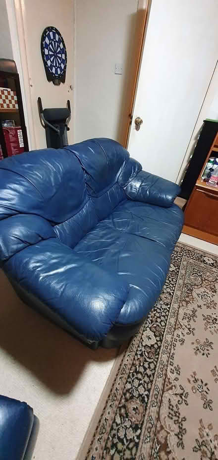 Photo of free Blue two seat setter (B277df) #3